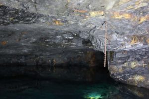 img_5923-carnglaze-caverns